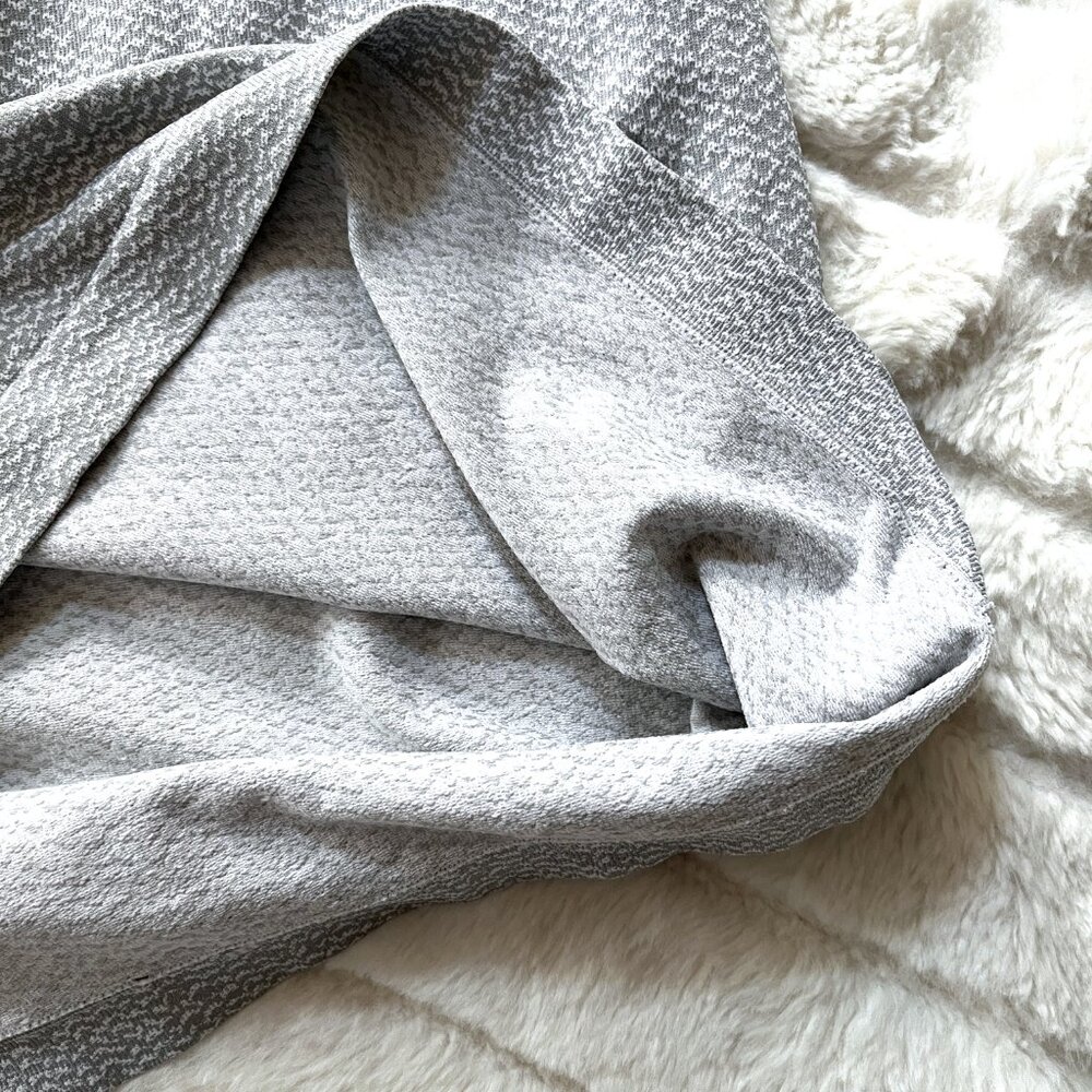 Athleta Flurry Peak Turtleneck Top (Gray) L - Picture 9 of 10